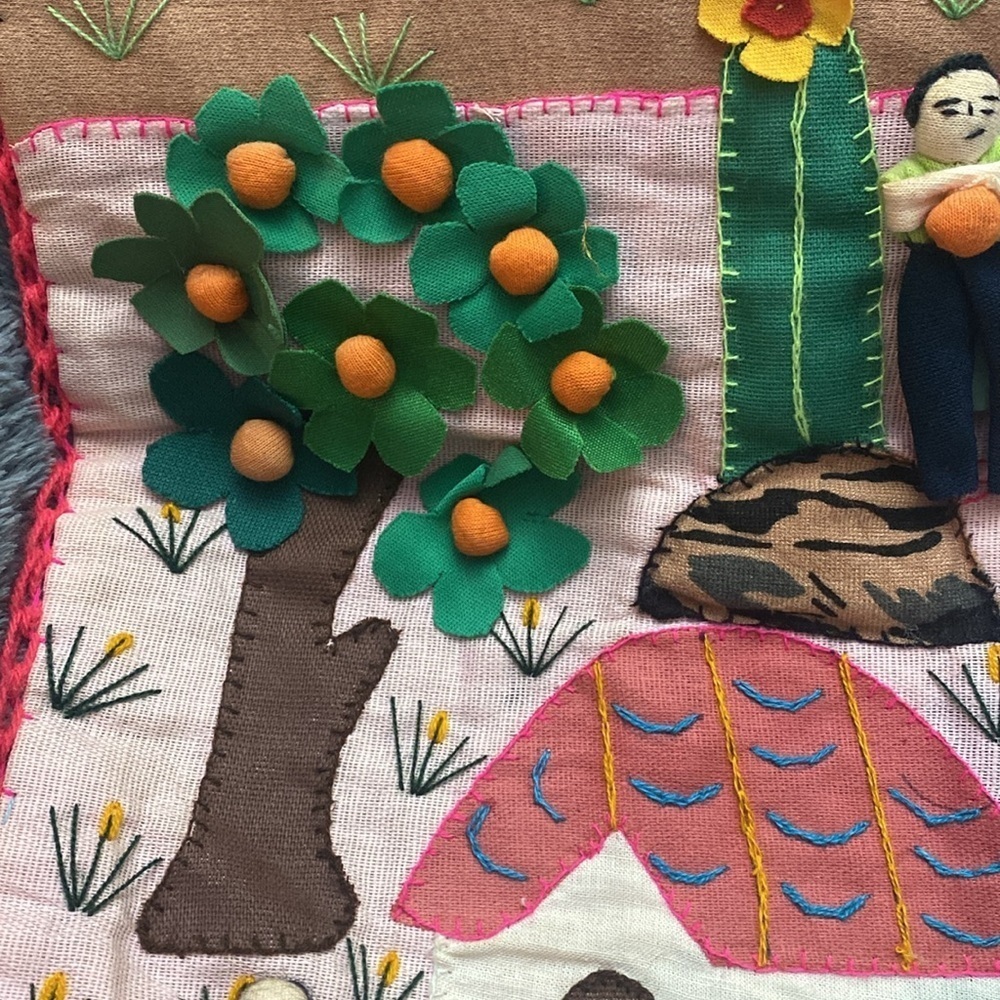VTG Peruvian Arpillera 3D folk art applique embroidery wall art - Picture 15 of 16